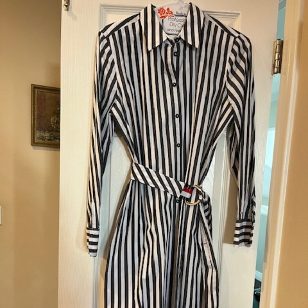 Dress medium Tommy Hilfiger striped perfect for Spring / Luxury